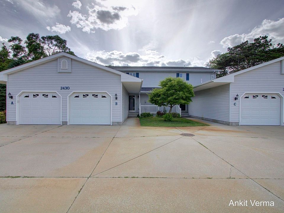 1st image of 2430 Rosewood North Dr #B