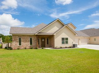 303 Holmes Ave, Foley, AL 36535
