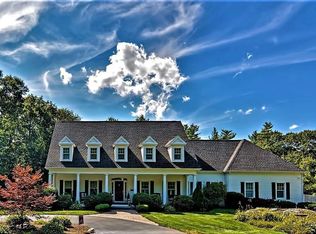 6 Stone Run Dr, Norton, MA 02766
