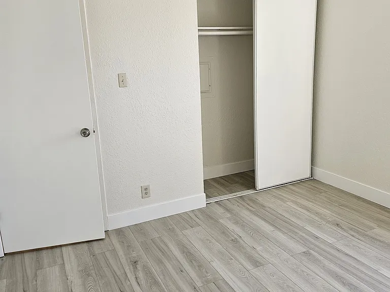 1508 Sycamore Dr #3 — Photo 7
