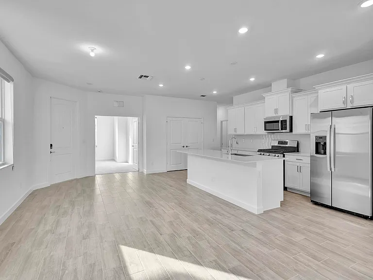 1254 Tangled Orchard Trce — Photo 11