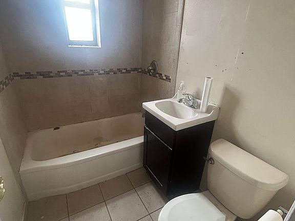 5th image of 85-21 143rd St #6C