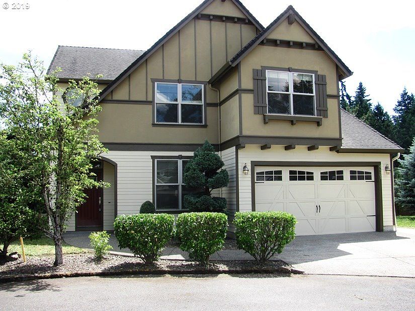 1st image of 4821 NE 109th St