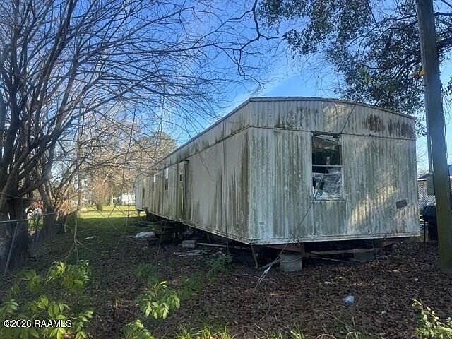 2nd image of 614 Putnam Ave