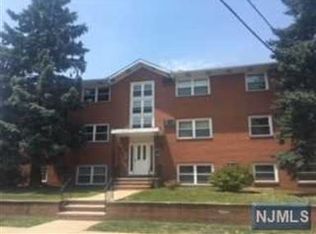 26 Warren St APT 3, Bergenfield, NJ 07621