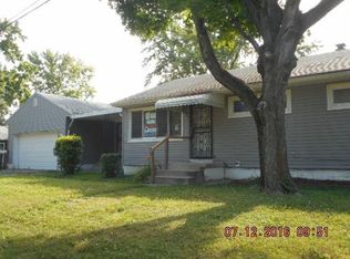 1214 Smith Rd, Columbus, OH 43207