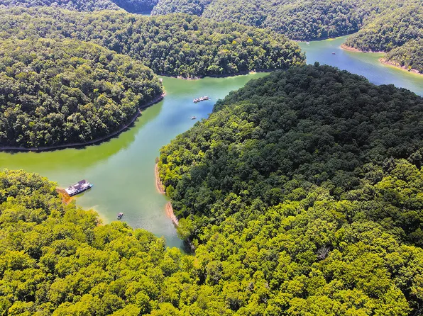 1117 Harmon Creek Rd, Monticello, KY 42633