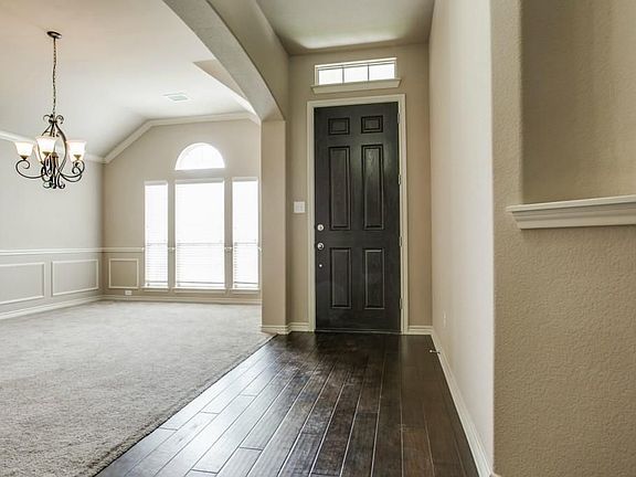 3rd image of 1304 Bankston Ln