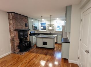 19 Magazine St #R, Cambridge, MA 02139