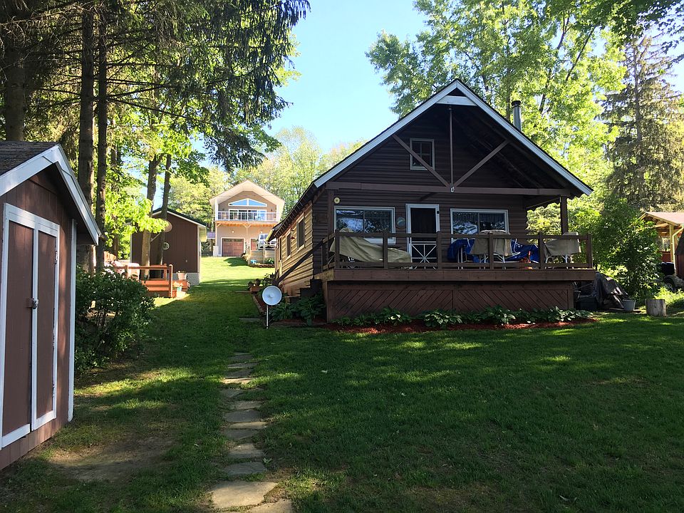 1st image of 8172 Lakeshore Dr