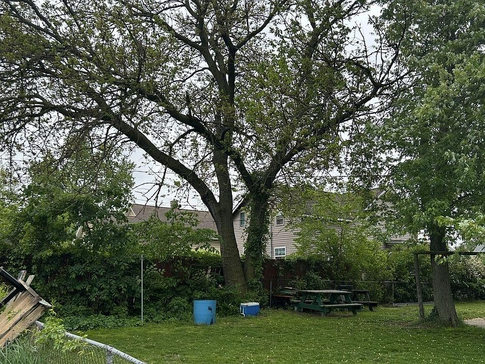 2nd image of 0 W 9th St