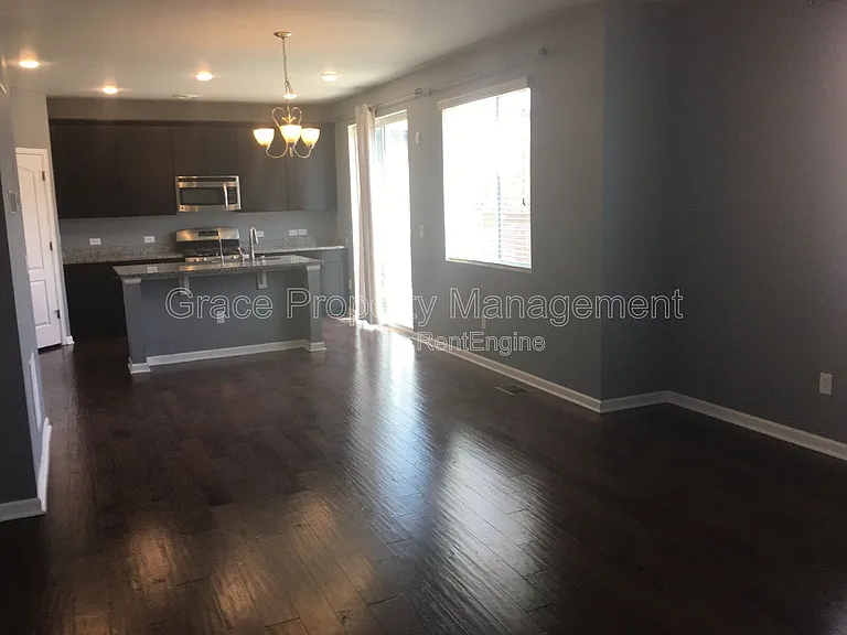 9760 Memphis St — Photo 3