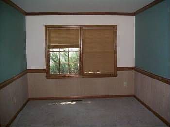 5th image of 932 Chartwell Dr