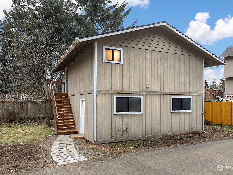 1st image of 19213 77th Avenue E