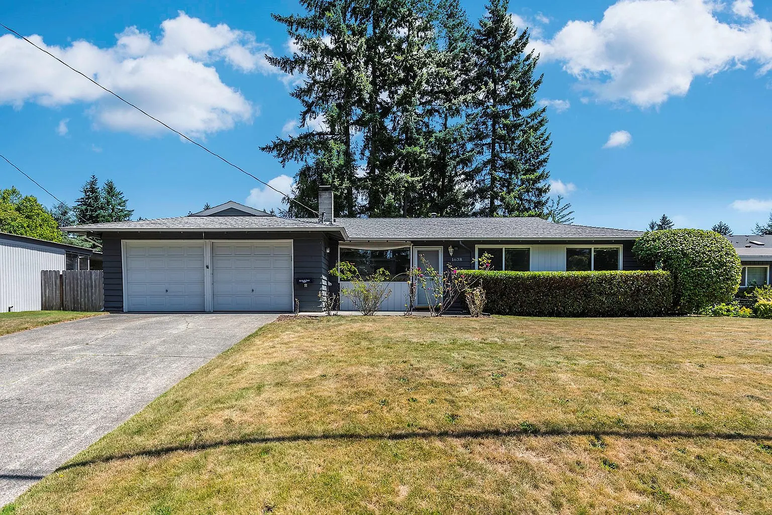 1638 168th Ave NE photo 1