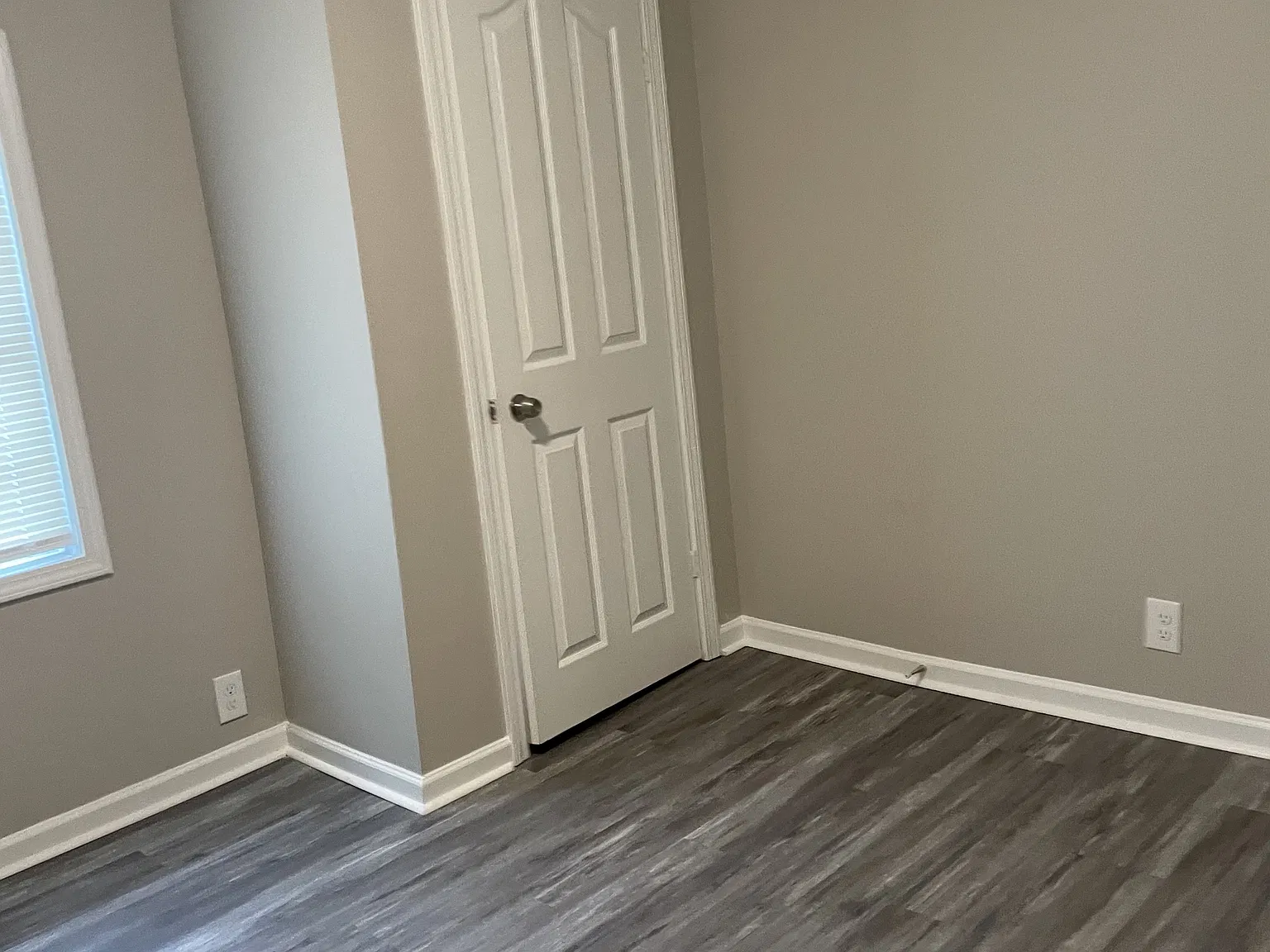 324 Daniel Street - 1 — Photo 4