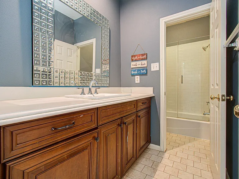 3631 Sunset Meadows Dr — Photo 27