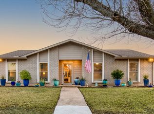 423 Woodhurst Dr, Coppell, TX 75019