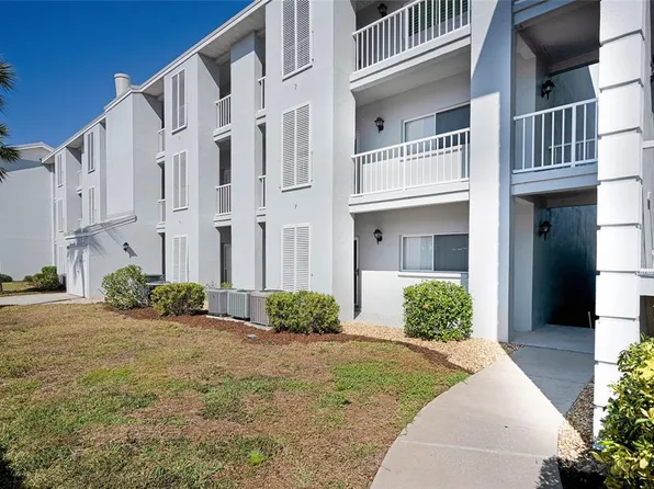 408 Cerromar Cir S Unit 132, Venice, FL 34293