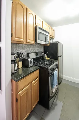 Rented by Corcoran | media 7