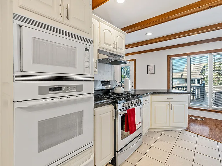 5342 Chatfield Dr — Photo 18