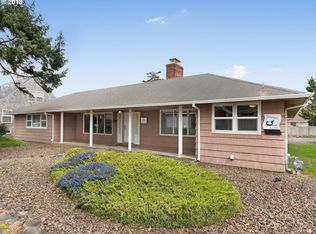 2441 Ocean Vista Dr, Seaside, OR