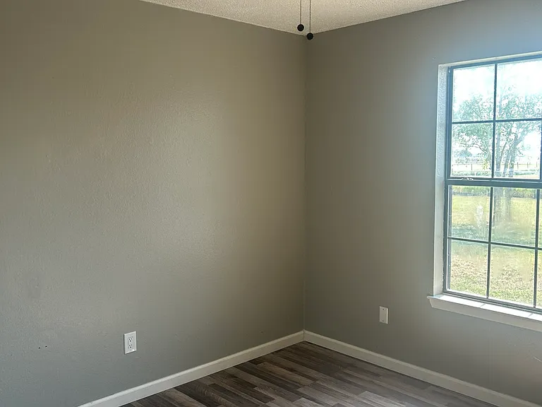 339 S Pleasant Hill Rd — Photo 18