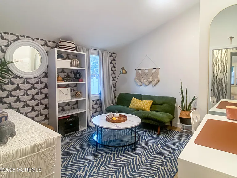 110 Curtis Pl — Photo 14
