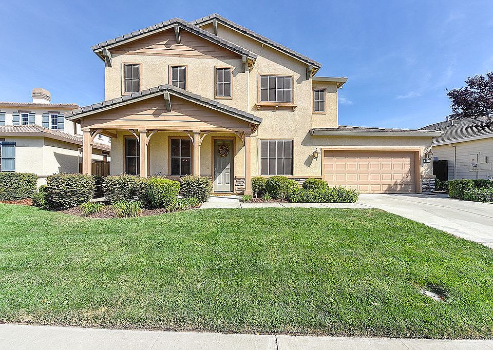3 car garage with storage.