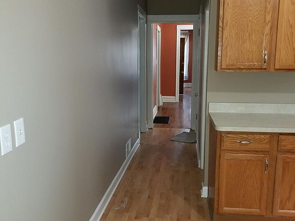 5th image of 3346 N Albany Ave #1
