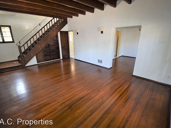 2nd image of 1022 1/2 S Orange Grove Ave #10299843