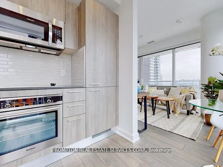 3 Gloucester St #3701 — Photo 16