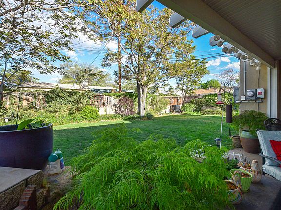 5th image of 3108 Valencia Dr NE
