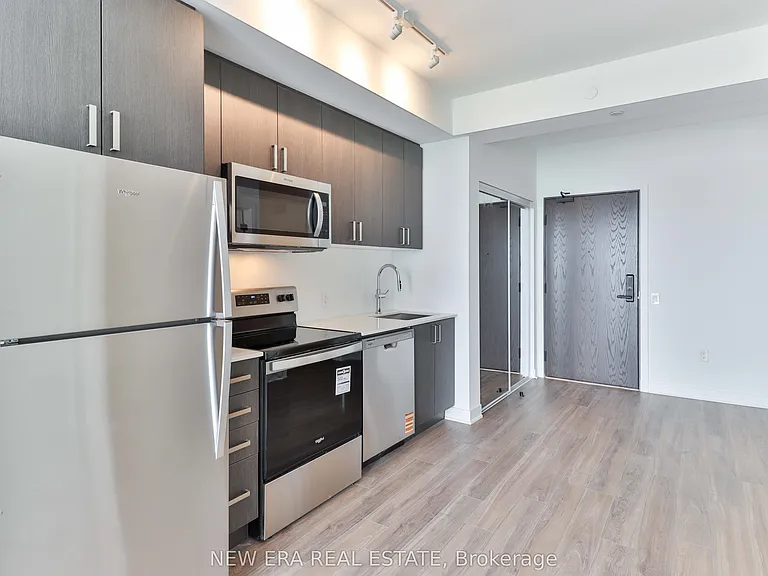 2782 Barton St E #1408 — Photo 5