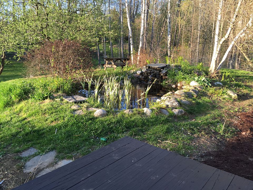 2nd image of 115 Grove Rd