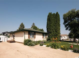 631 Buchanan DRIVE, Prince Albert, SK S6V 5Z7