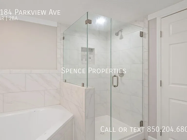 3184 Parkview Ave — Photo 15