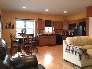 1st image of 2829 N Natoma Ave Unit 301