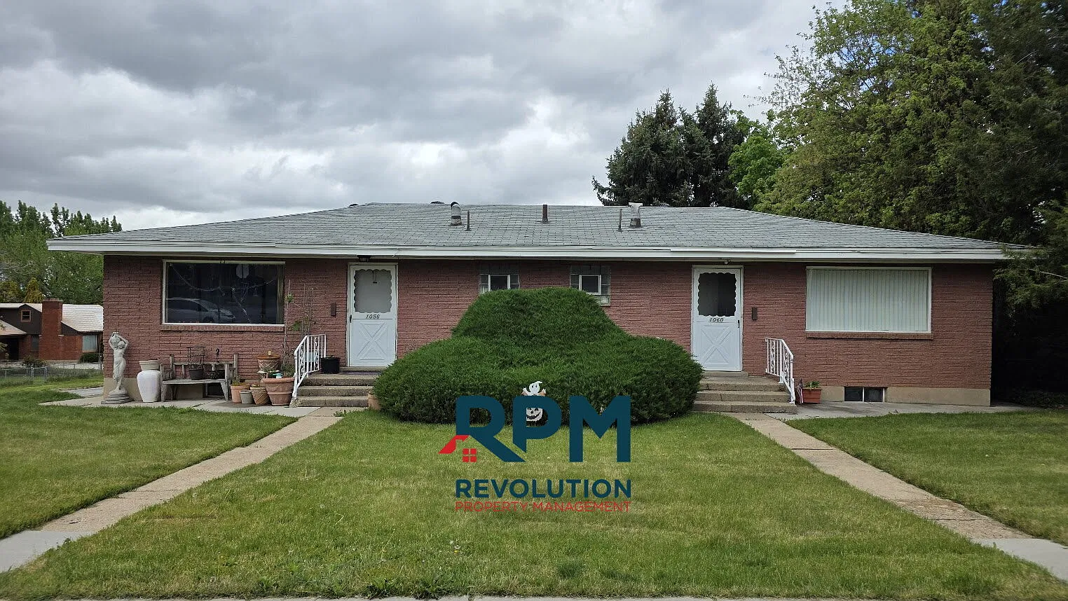 3 bed, 1.0 bath, 1400 sqft, $1,400 — Photo 2