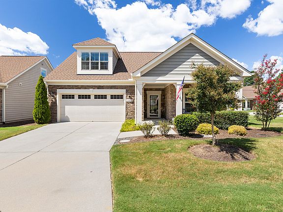 2nd image of 1102 Gardengate Dr