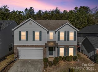 16035 Long Talon Way, Charlotte, NC 28278