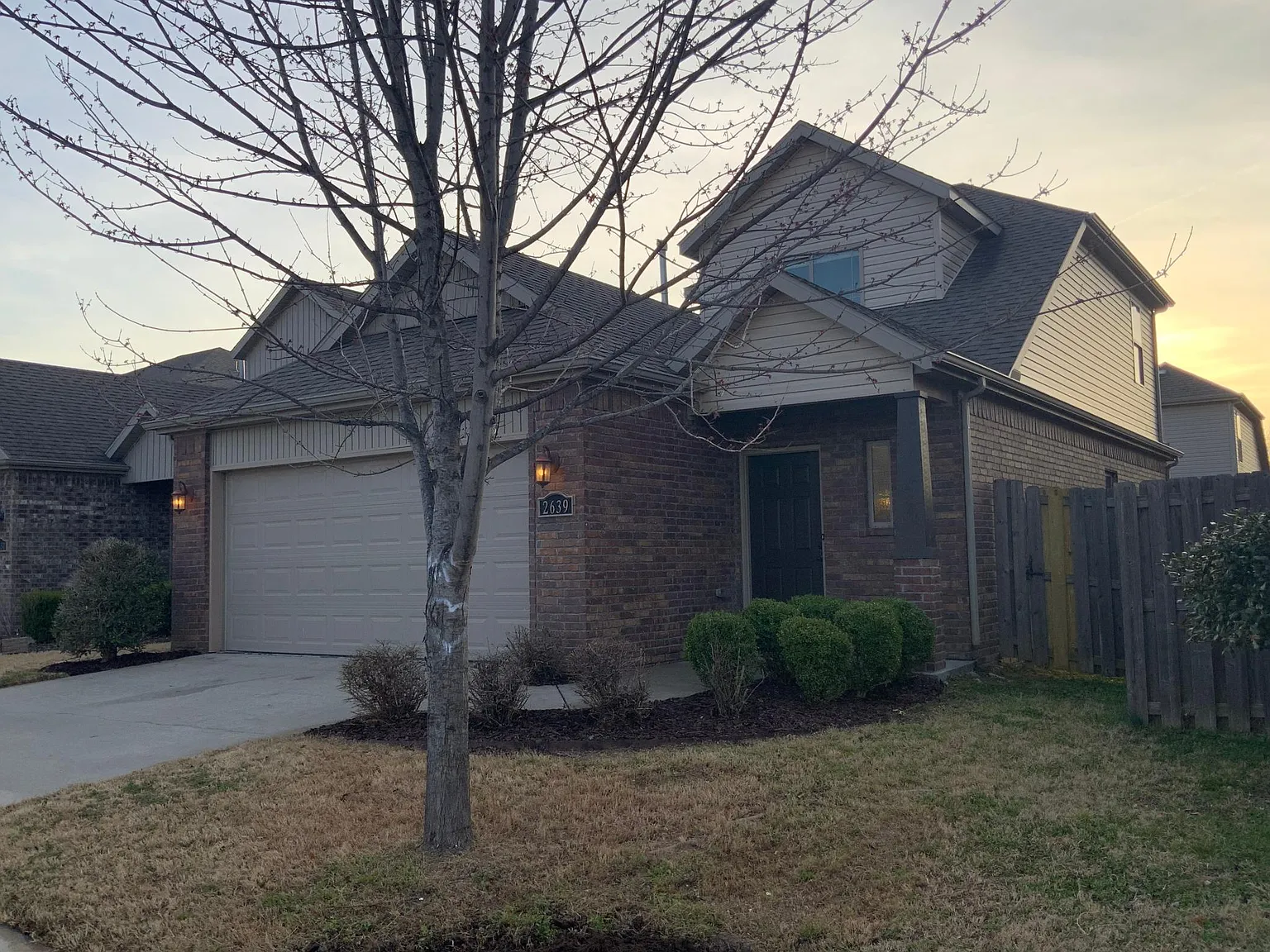 3 bed, 1348 sqft, $1,900 — Photo 3