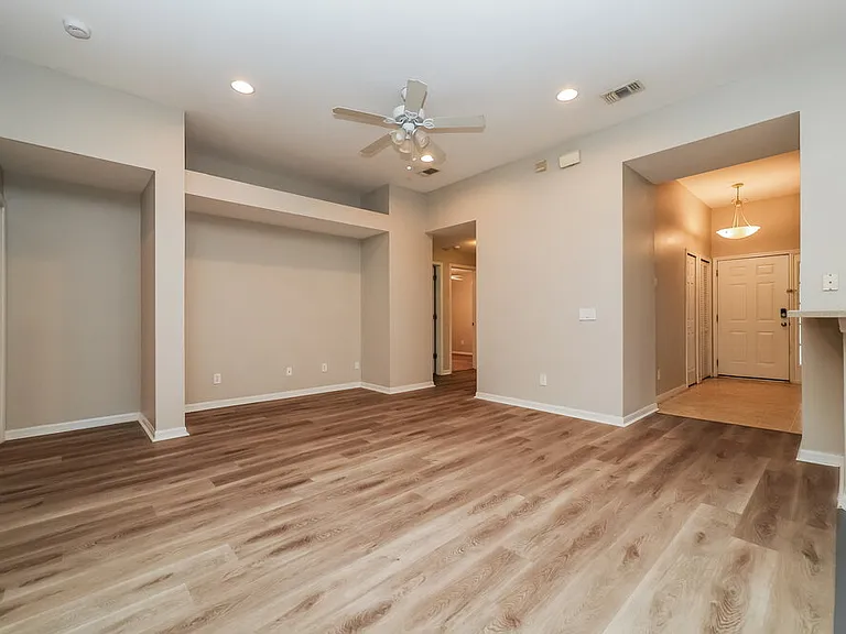 11008 Laurel Brook Ct — Photo 6
