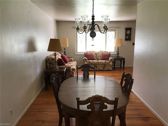 4th image of 1479 Bexley Dr