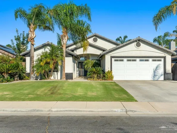 4900 Rushmore Dr, Bakersfield, CA 93312