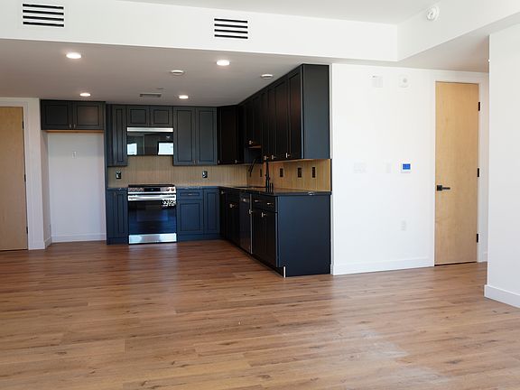 4th image of 10867 W Fruitland Dr #205
