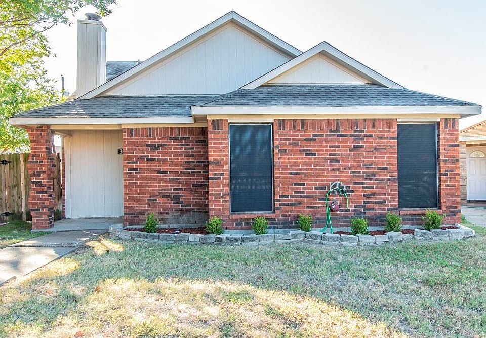 1st image of 309 Meadow Ct
