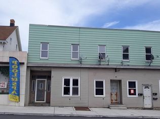 19 S Kennedy Dr, McAdoo, PA 18237