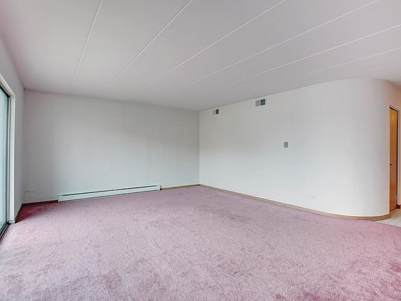 4th image of 3150 W 99th St #2A