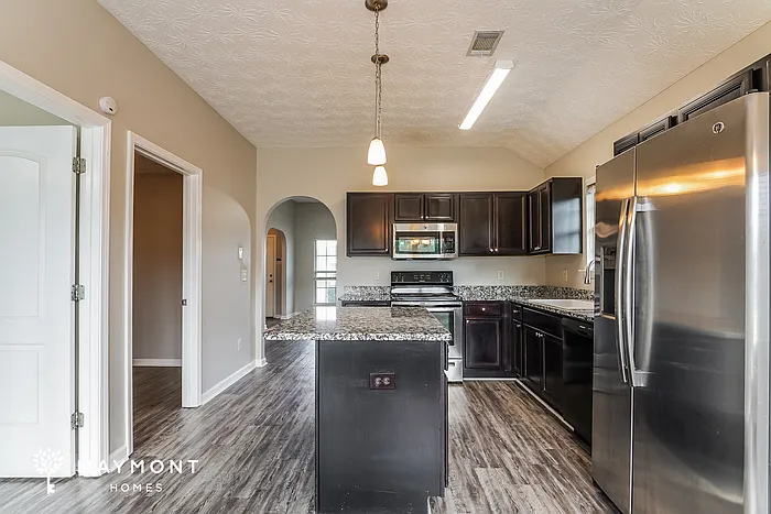1677 Buena Vista Blvd — Photo 6
